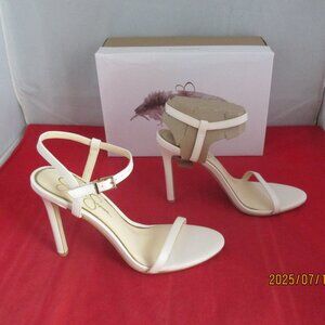 Jessica Simpson Jilni Adjustable Stiletto Heels $119 - Size 9 - Chalk - 1259